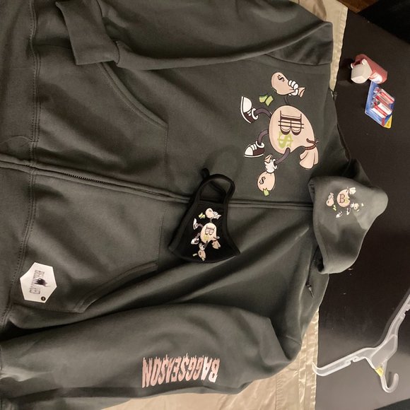 Highlyfavoredclothing - Picture 4 of 14